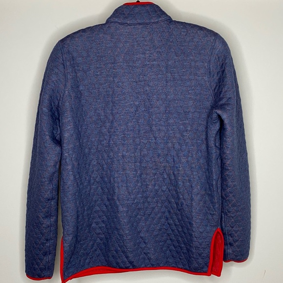 COPY - Marine Layer Reversible Diamond Quilted Pu… - Picture 4 of 9